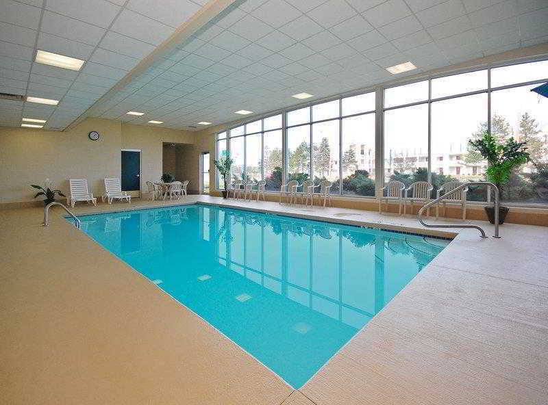 Brook Park Best Western Airport Inn & Suites Cleveland מתקנים תמונה