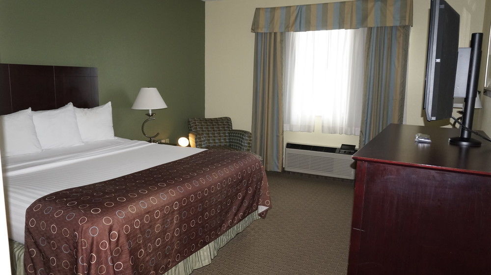 Brook Park Best Western Airport Inn & Suites Cleveland מראה חיצוני תמונה