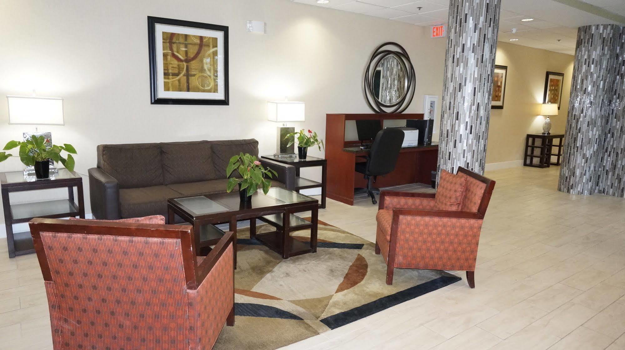 Brook Park Best Western Airport Inn & Suites Cleveland מראה חיצוני תמונה